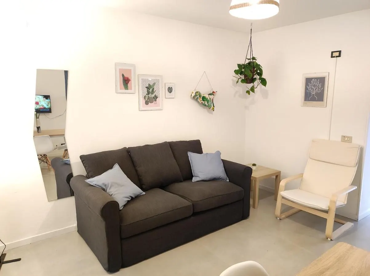 Loft Con Cortiletto - 100 Meters From The Beach Apartment Cefalu 0*,